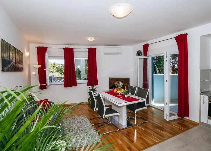 Апартаменты Rainbow